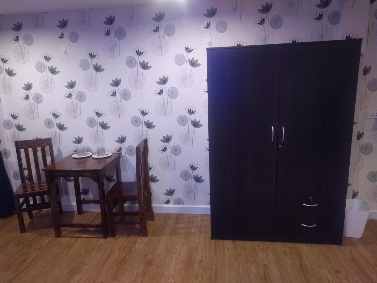 GW guesthouse Pattaya Eksteriør billede